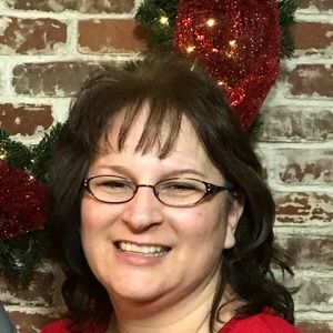 Meet your Posher, April